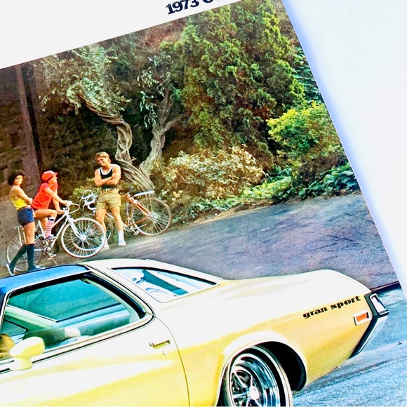Vintage 1973 Buick Car Manual - Picture 3 of 7